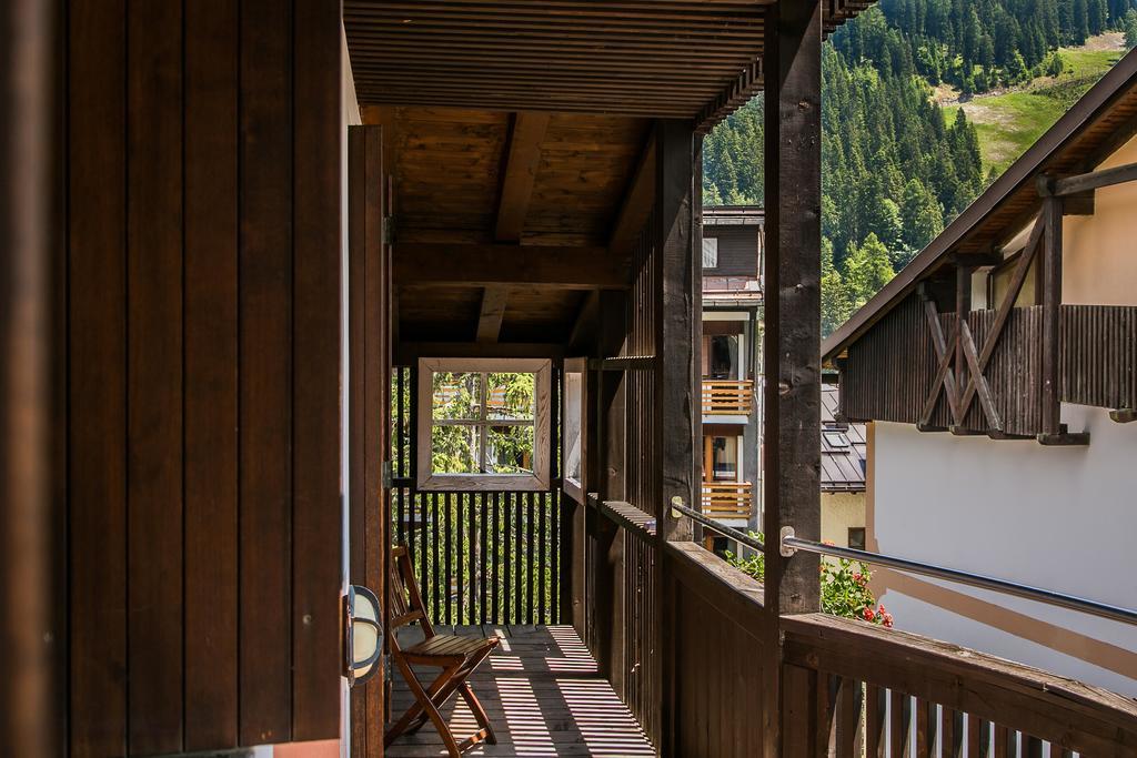 Hotel Posta R.T.A. Мадонна-ді-Кампільйо Екстер'єр фото